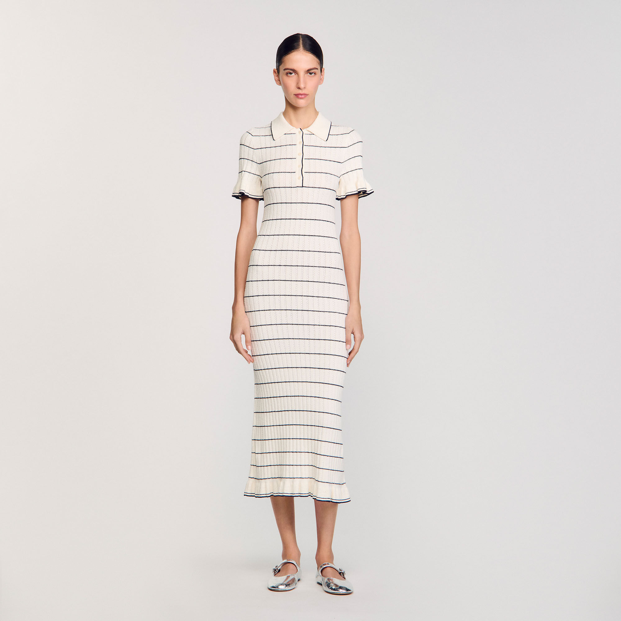 Langes Strickkleid mit Polokragen