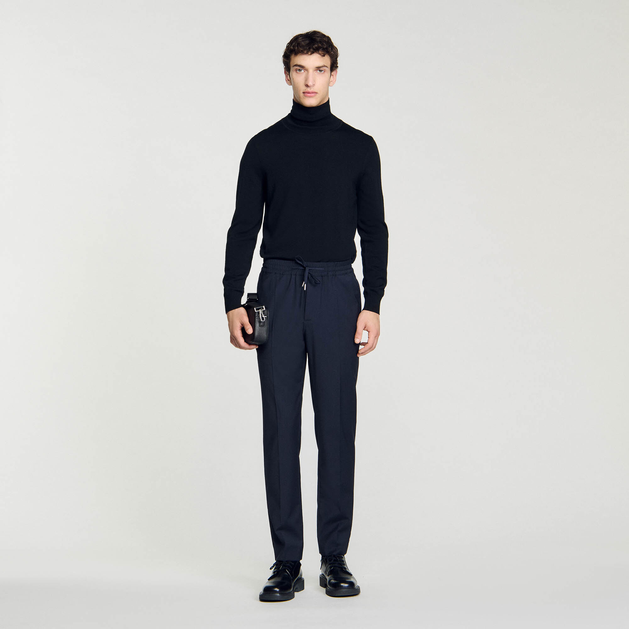 Elasticated straight-leg trousers