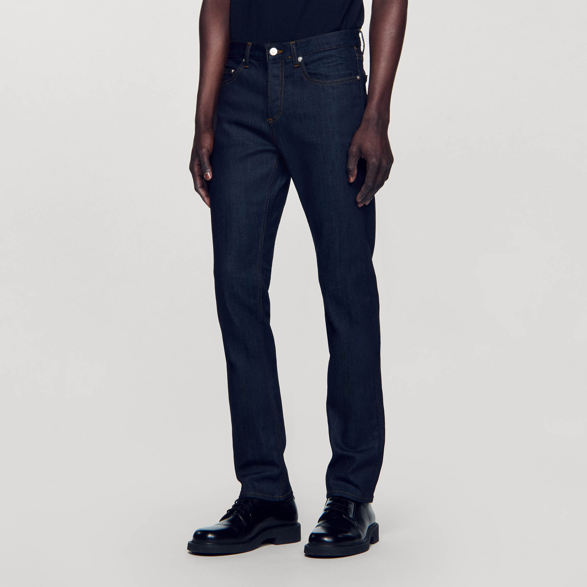 Jean étroit avec délavage Waterless