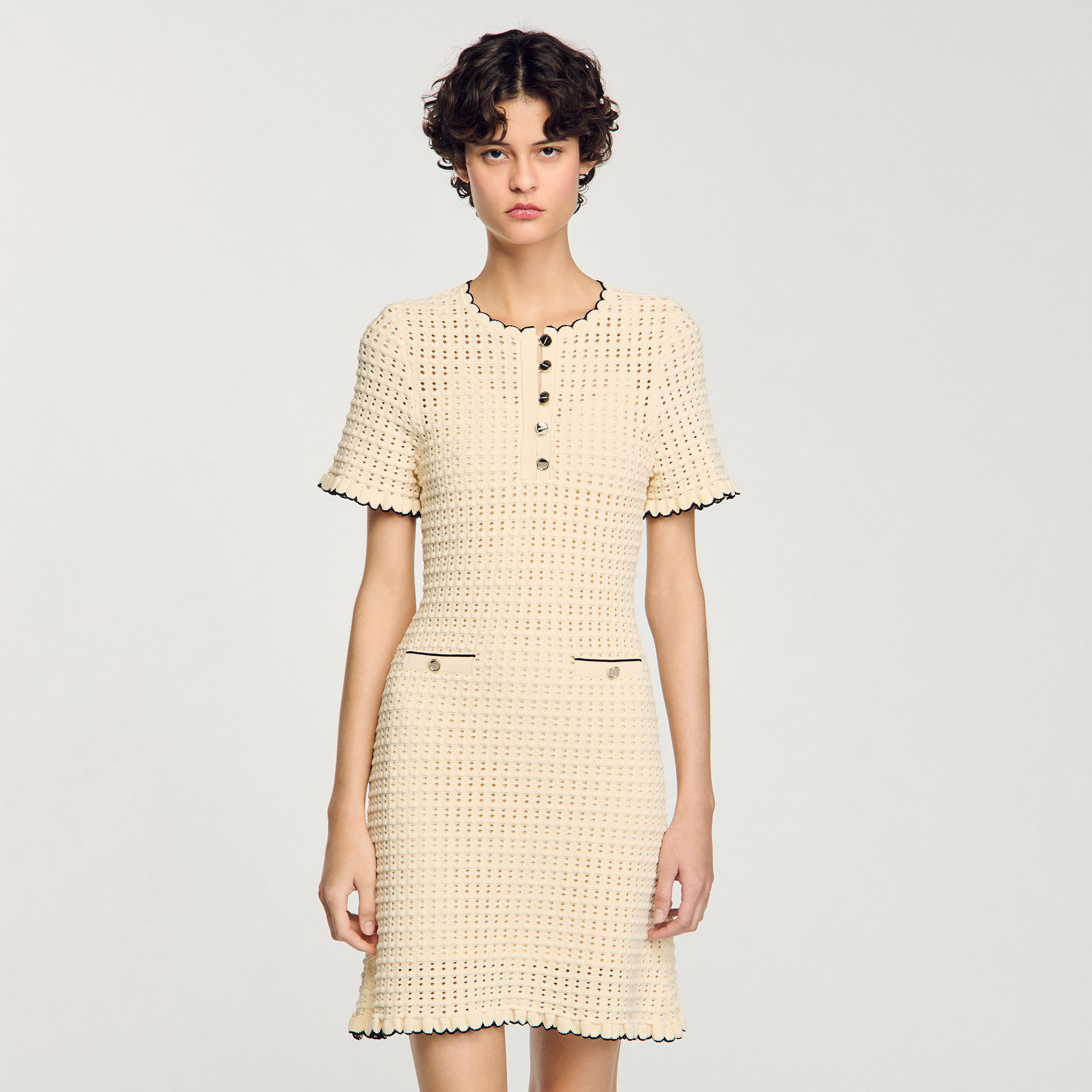Kurzes Strickkleid