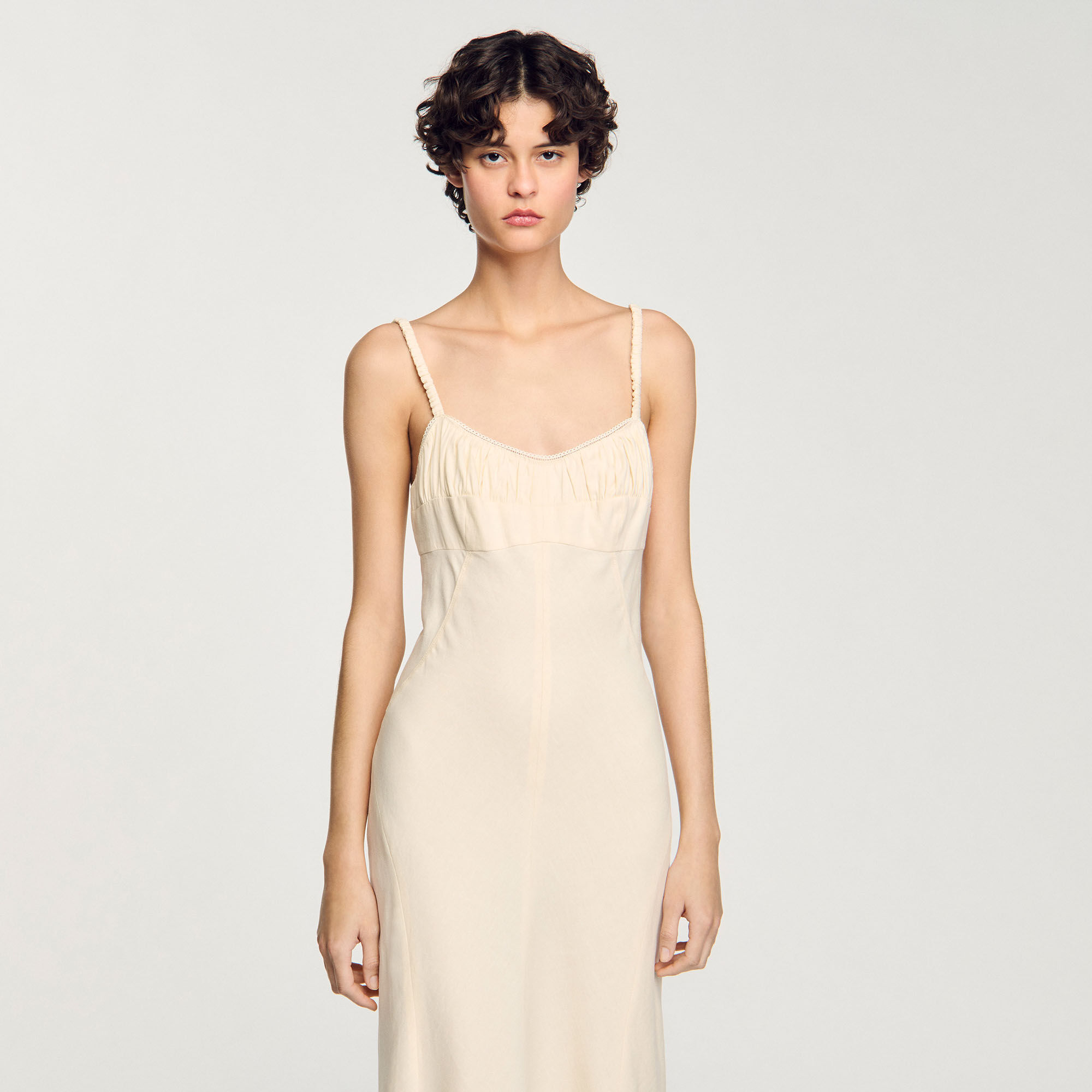Langes Trägerkleid