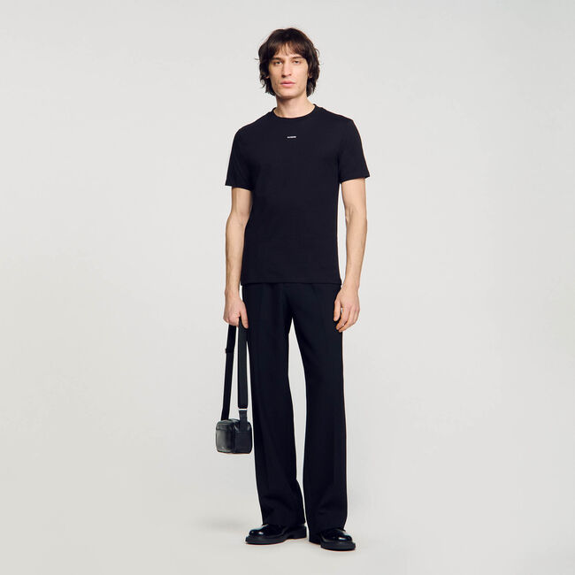 Short-sleeved T-shirt