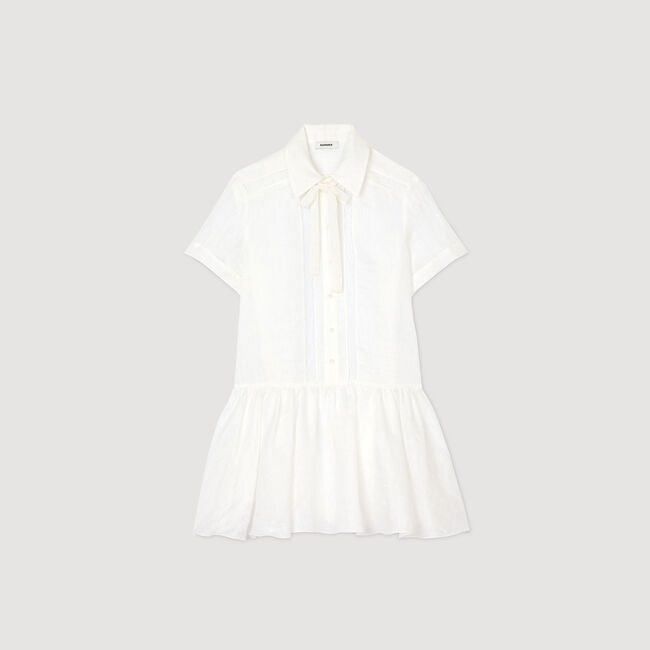 Kurzes Kleid mit Spitzendetails