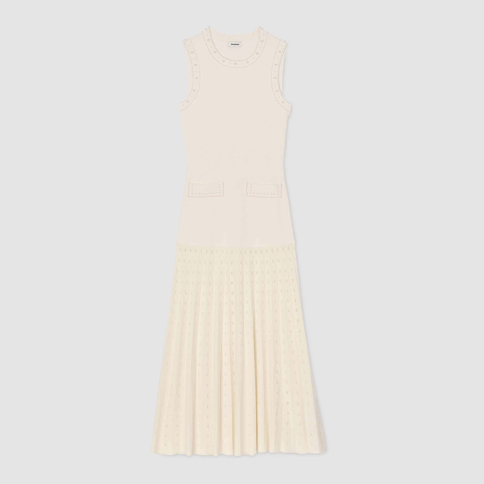 Langes Strickkleid mit Perlen