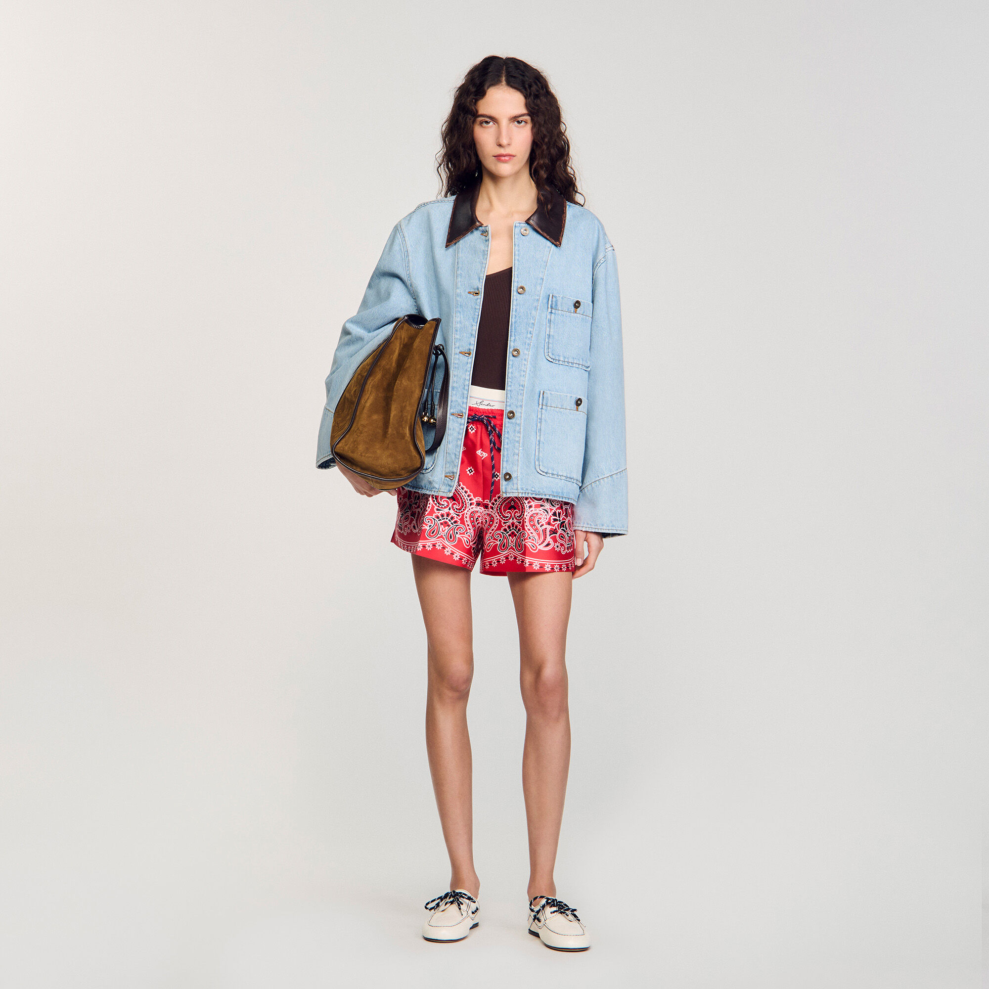 Blouson en jean à col en cuir